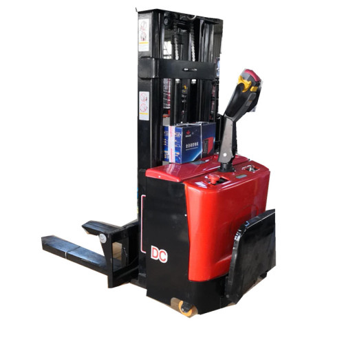 Automatic walking lifting full electric forklift