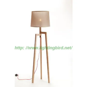 Modern Wood Floor Lamps With Natural Wood And Fabric Shade