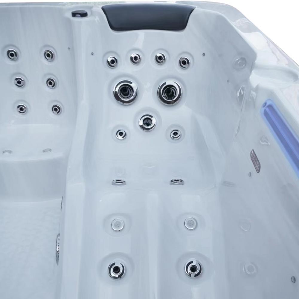 Acrylic Outdoor Spa Hot Tub