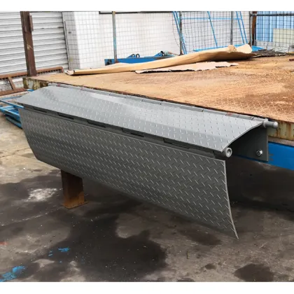 Manual Edge Dock Leveler - 6 Tons Capacity Hand Dock Ramp