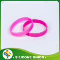 Silicone di promozione Glow nel braccialetto scuro