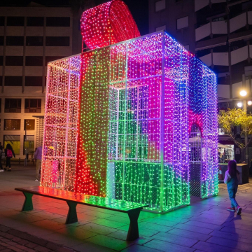 Customizable Colorful Christmas Gift Box with LED Lights for Outdoor Decoration