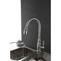 Brass 360 graus Turn Pull Down Kitchen Torneira