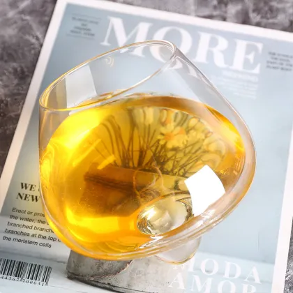 Premium Whiskey Glasses: Fashioned Style Glassware for Bourbon and Rum