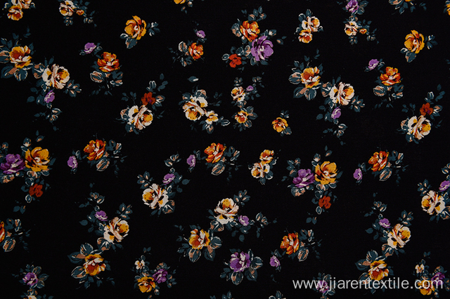 Competitive Price Gothic Flower Pattern Printed Fabrics