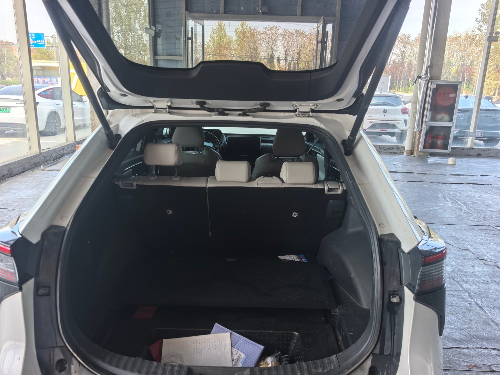 615 MAX Features Toyota