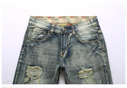 Men's Fashion New Retro Torn Jeans Straight Jeans