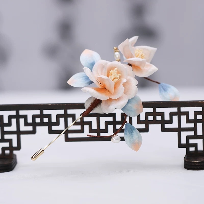 Original design of non-legacy velvet brooch
