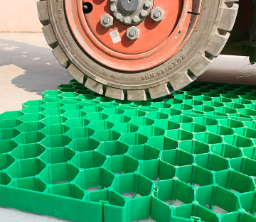 Plastic Grass Paver Grid for Parking Lots and Landscaping
