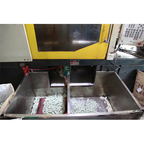 Injection Molding Machine