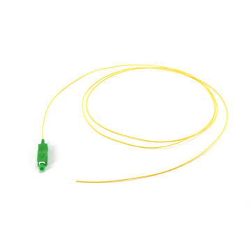 Alta qualidade G652D Modo único de 0,9 mm Pigtail de fibra óptica com conector SC APC