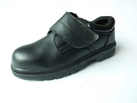 Slip Resistant Waterproof And Oil Resistant Safety Shoes 