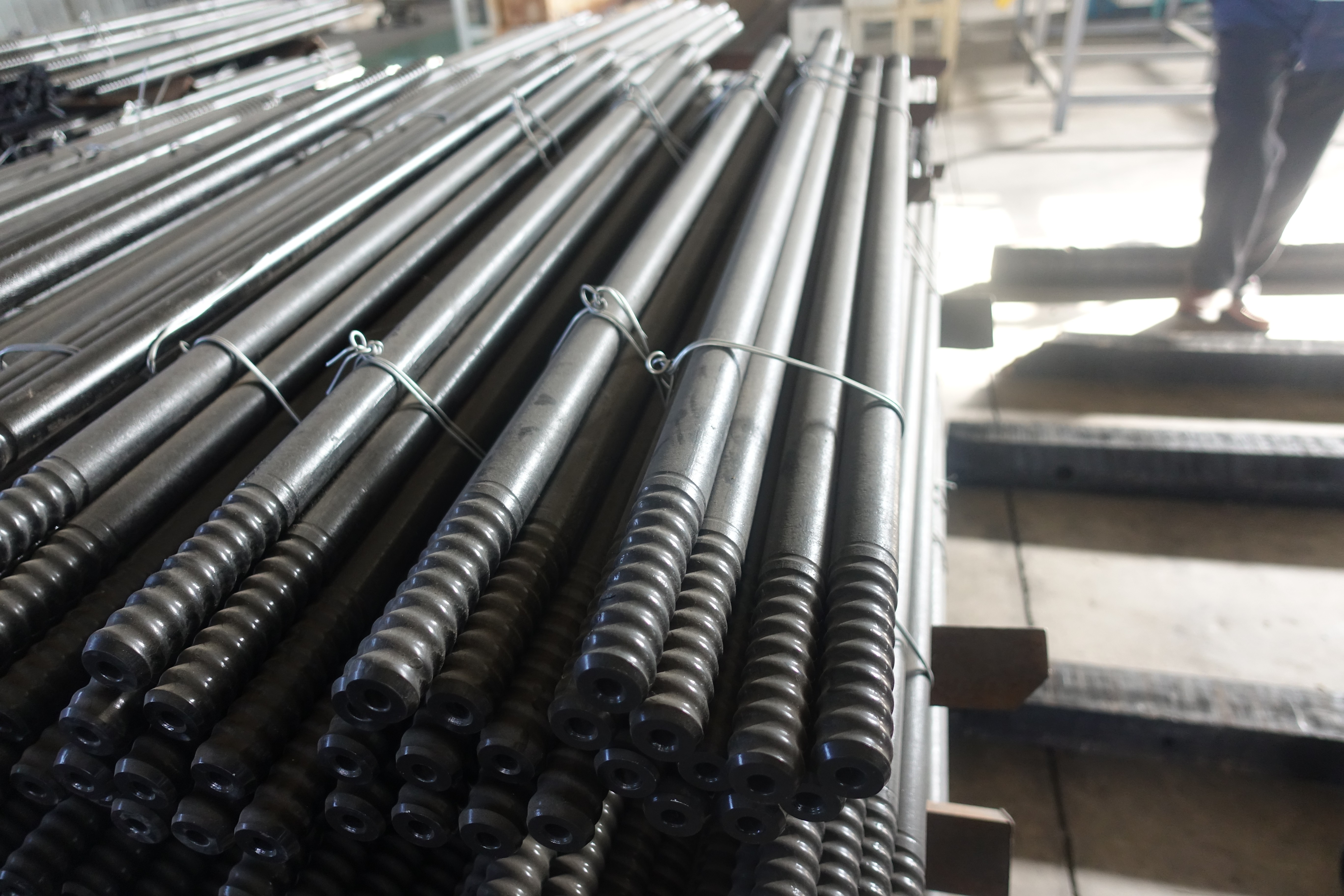 Drill Rig Rods And Drill Pipe For Mining And Stone Quarry Operations ...