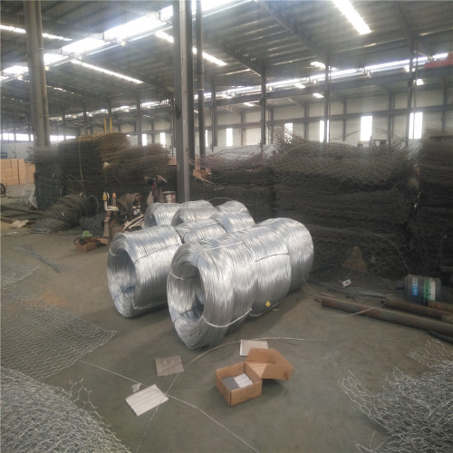  stone gabion Hot Galvanized Stainless Steel Woven Gabion Basket Supplier