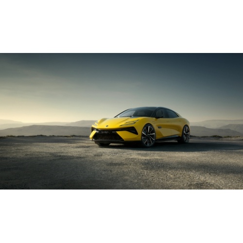 Nouveau coupé électrique de taille moyenne Lotus Emeya jaune