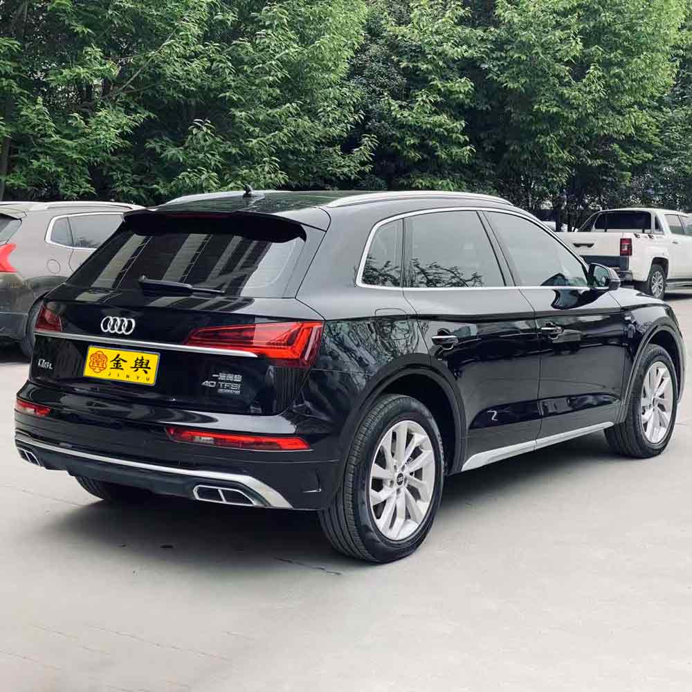 Audi-Q5-2022main1