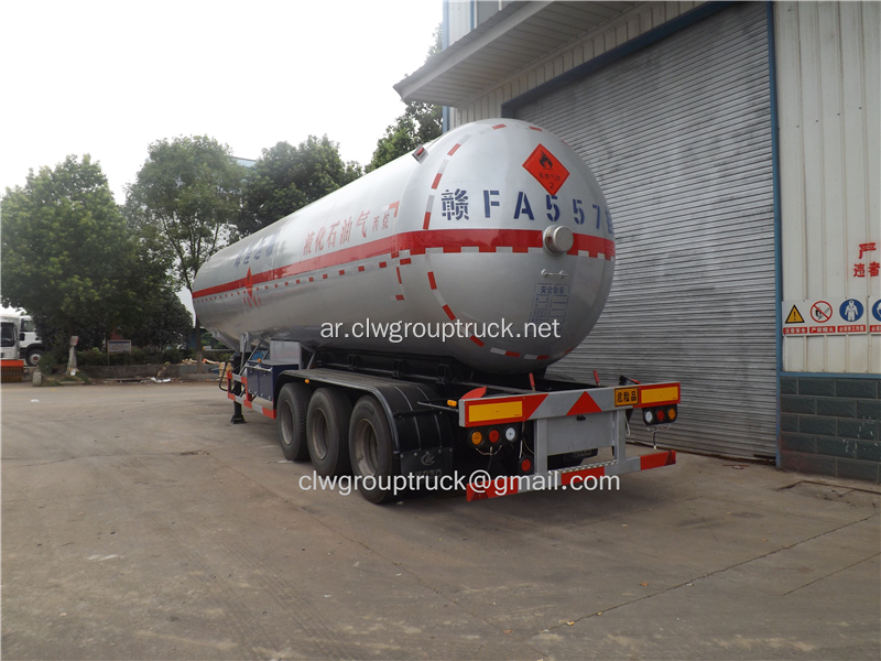 CLW 3 axles fuel tank العربات نصف المقطورة