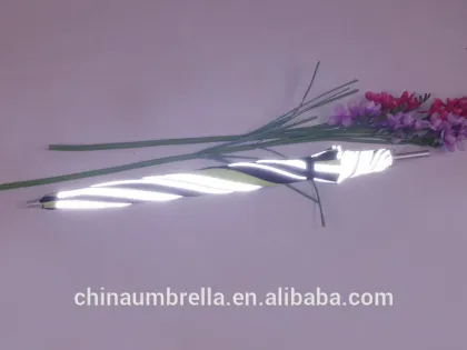 70*8K aluminum golf umbrella with reflective cord safty umbrella