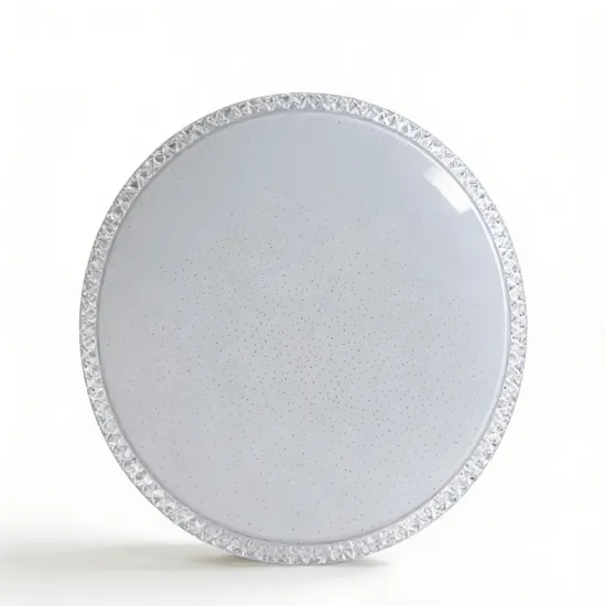 Ceiling lamp with balanced illumination