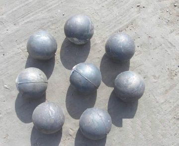 Cr15 Heat Treated Steel Balls Grinding Media With More Than Hrc60 Hardness