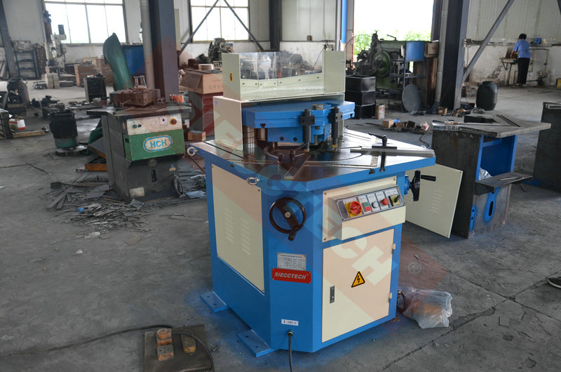 Hydraulic Metal Plate Angle Notching Machine Hydraulic Plate Shearing Machine