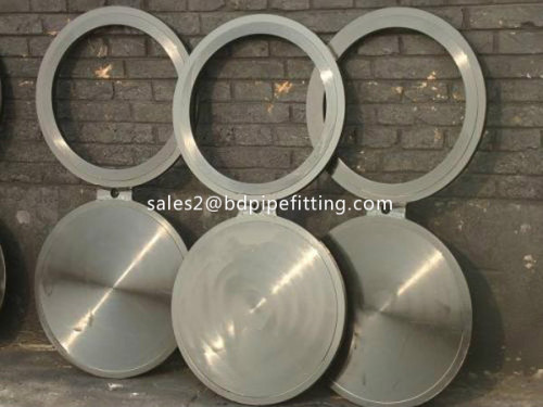 เหล็กกล้าคาร์บอน spacer spade Spectacle Blind Flange