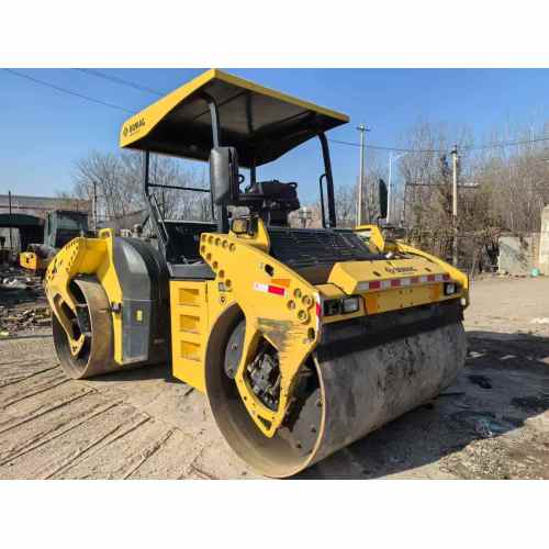 Rolo de estrada usado com rodas de aço duplo