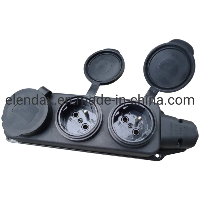 Stopkontak Standar UE 3 Arah P6310E