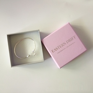 Custom logo paper bangle box at low price