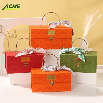 Kotak hadiah pengiring pengantin premium mewah yang ditetapkan dengan reben