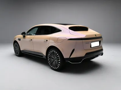 Changan Avatr 11: Luxury Electric SUV in China 2024
