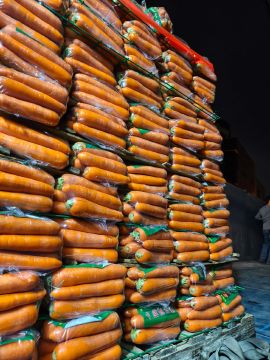 Certified Safe Orange Red Carrot