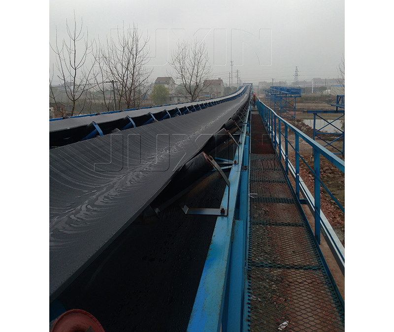 Self D&R Large Inclination Bulk Material Conveyor