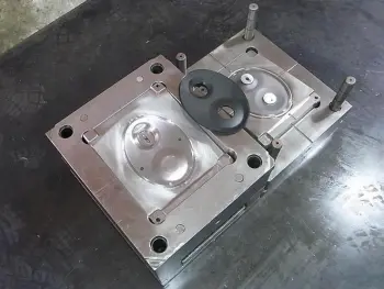 mould and mould product