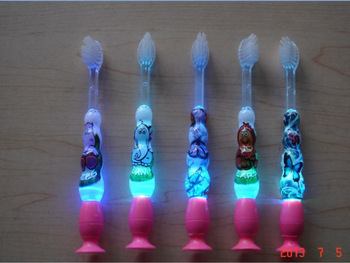 New kids light up toothbrush/flashing toothbrush/electric toothbrush/LED light toothbrush