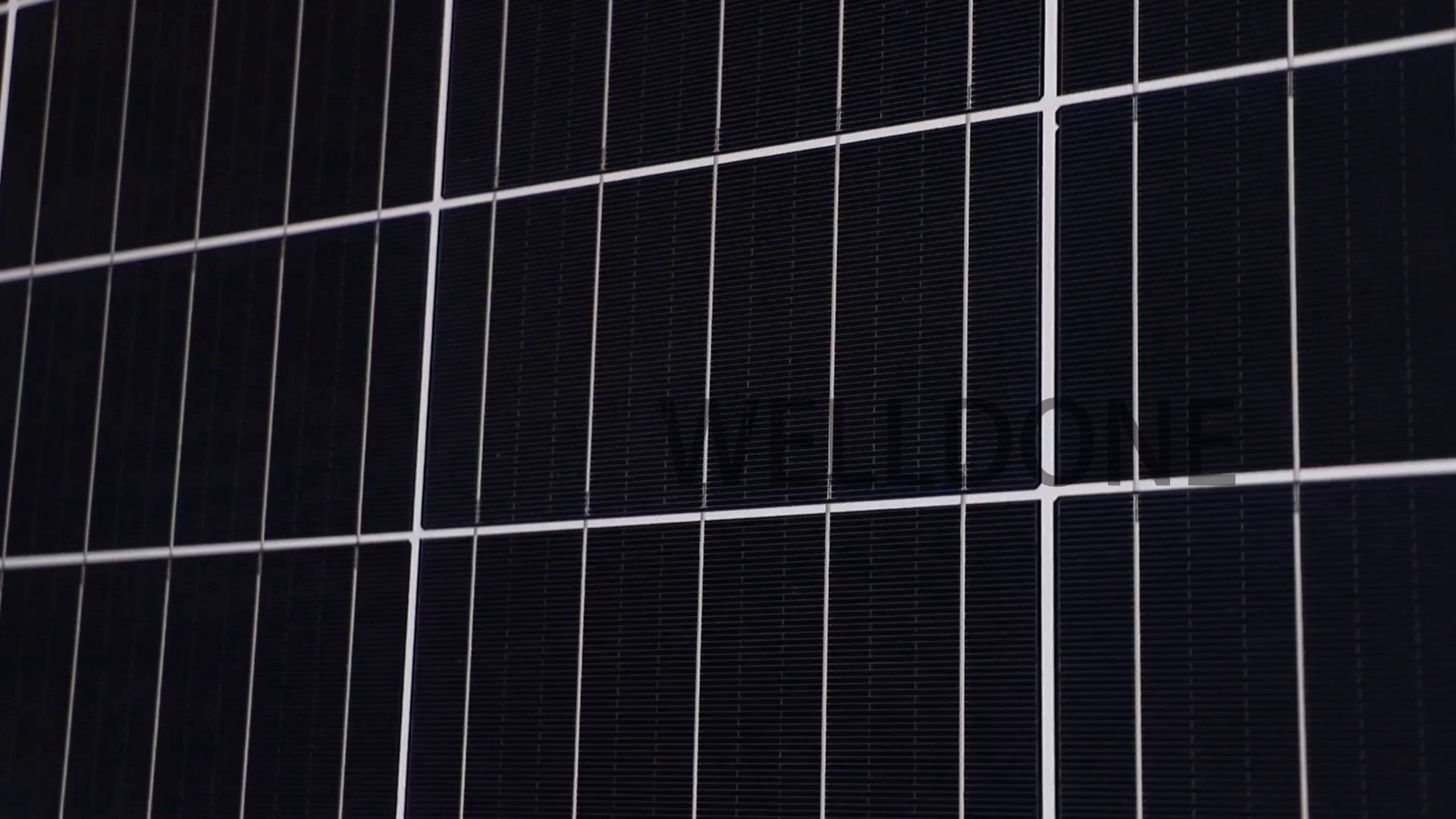 700W Monocrystalline Solar Power System with 25-Year Warranty and Solar Battery Bank