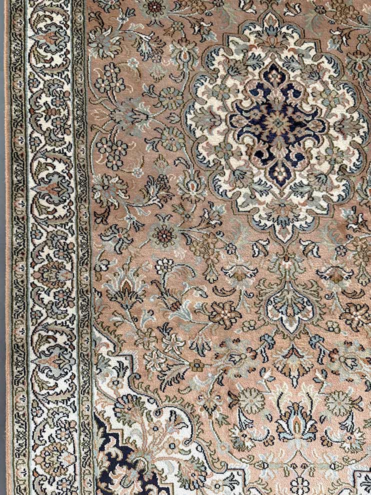 Hand-Knotted 100% Pure Mulberry Silk Rug