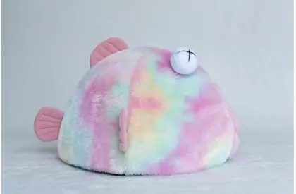 Big Eye Fish Solid Sponge Dog