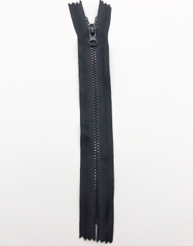 Plastic Zipper Thumb Puller with Close End for Pocket Zipper