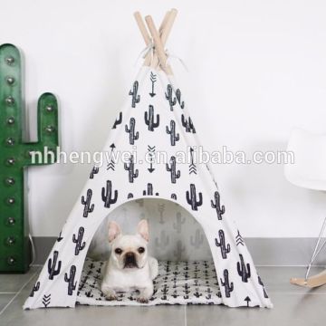 Wholesale OEM customized canvas chevron style pet play room dog teepee