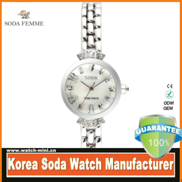SODA brand OEM lady britannia watch stainless steel burberry watch q q quartz water resist