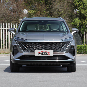 Roewe RX9: SUV de taille moyenne de luxe avec toit ouvrant panoramique et traction intégrale