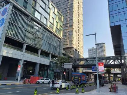 Street Pole Advertising Road Light Pole LED Screen