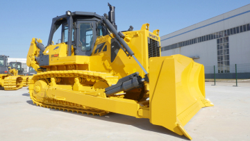 SD32 with three-shank ripper for Sale