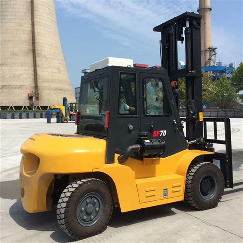 7 Ton Forklift 04