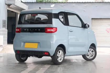 New Chinese Electric Vehicle: Wuling Hongguang MINIEV - Mini EV Cars