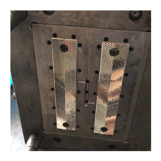 Custom Plastic Injection Road Stud Reflector Mold: Core Insert, Lens, Electroform Plate