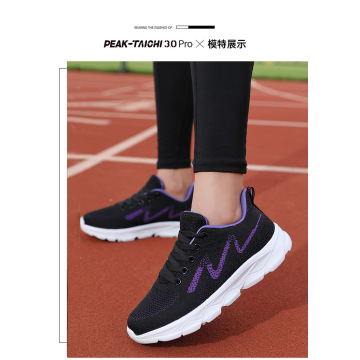 2023 Fashion Woman&#39;s Sport Shoes Shoeaker Shoes