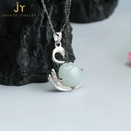 Wholesale Natural Stone Swans 925 Silver Pendant Jewelry Myanmar Jadeite Pendant Necklace