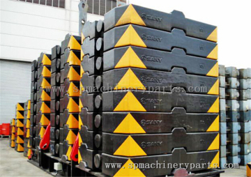 Foundry OEM latest deisgn iron cast crane counter weight for sale